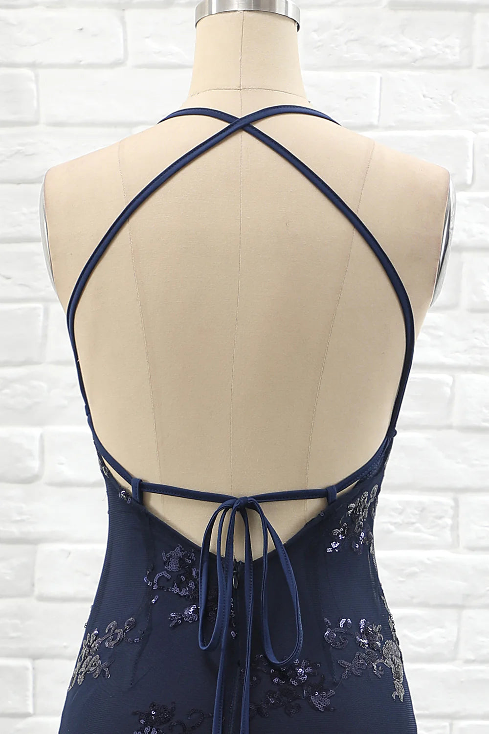 Vestido de fiesta de sirena con tirantes finos 