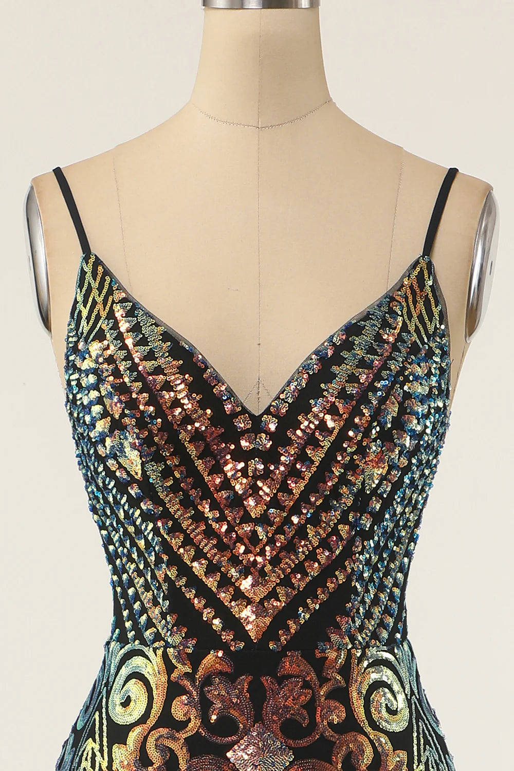 Vestido de fiesta de sirena negro con lentejuelas