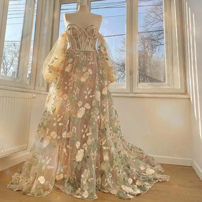 Vestidos de fiesta de tul con mangas largas y corte A con apliques y perlas