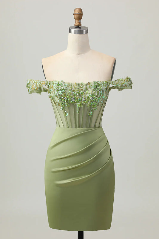 Chic Short Dress Sparkly Green Tight Off Shoulder Sleeveless with Sequins Applique Pleated Backless Hot Sale Homecoming Dress