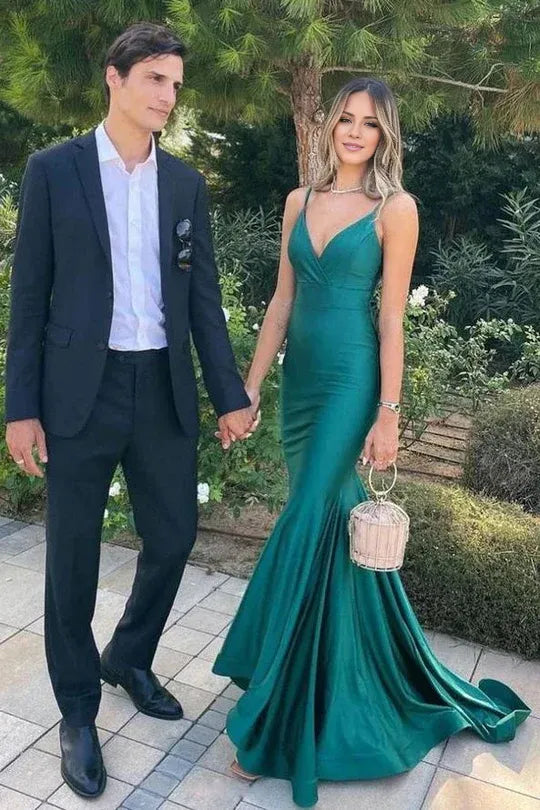 Vestido de fiesta formal Amzcw elegante de sirena con escote en V y tirantes finos de satén plisado