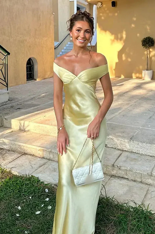Trendy Yellow Mermaid Off the Shoulder V Neck Sleeveless Pleated Party Dress with Open Back Cheap Long Prom Dress