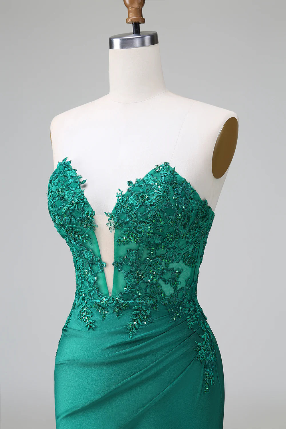 Amzcw Classy Dark Green Bodycon Strapless Pleated Short Homecoming Dress with Beading