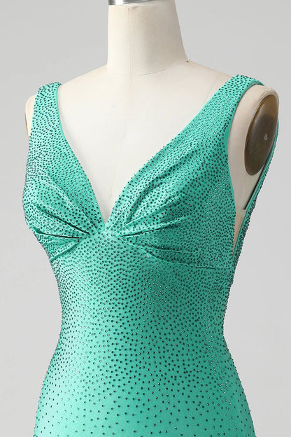 Amzcw Chic Bodycon V Neck Backless Short Green Homecoming Dress with Beading