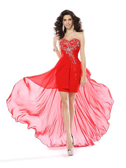 Vestidos de cóctel cortos de gasa sin mangas con escote en forma de corazón y pedrería