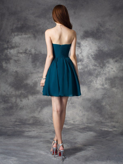 Vestidos cortos de gasa sin mangas con volantes y corte princesa/en forma de A