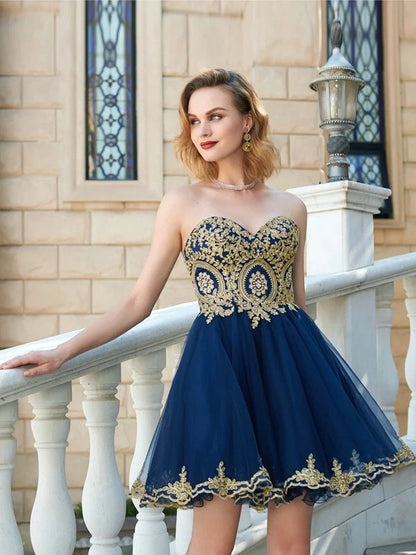Vestidos cortos/mini de red con apliques, sin mangas, corte princesa/escote en forma de corazón
