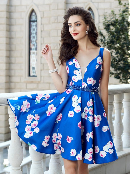 Vestidos de satén con cristales, cortos, sin mangas, con tirantes princesa o corte A