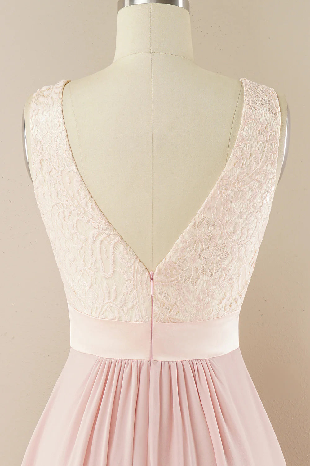 Vestido largo de fiesta de encaje 