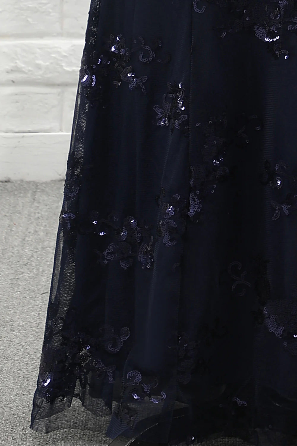 Vestido de fiesta de sirena con tirantes finos 