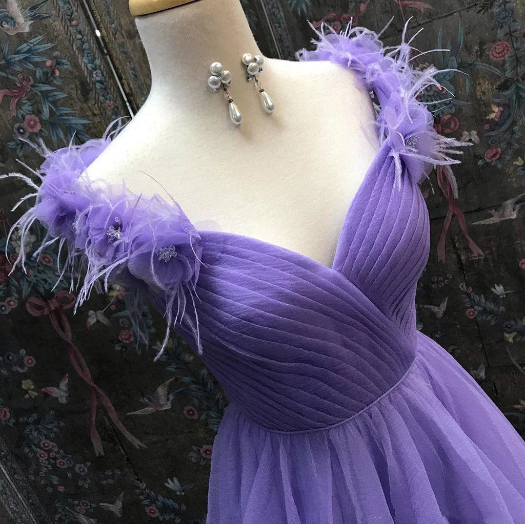 Vestido de fiesta de tul fruncido con hombros descubiertos y sin mangas de corte A 