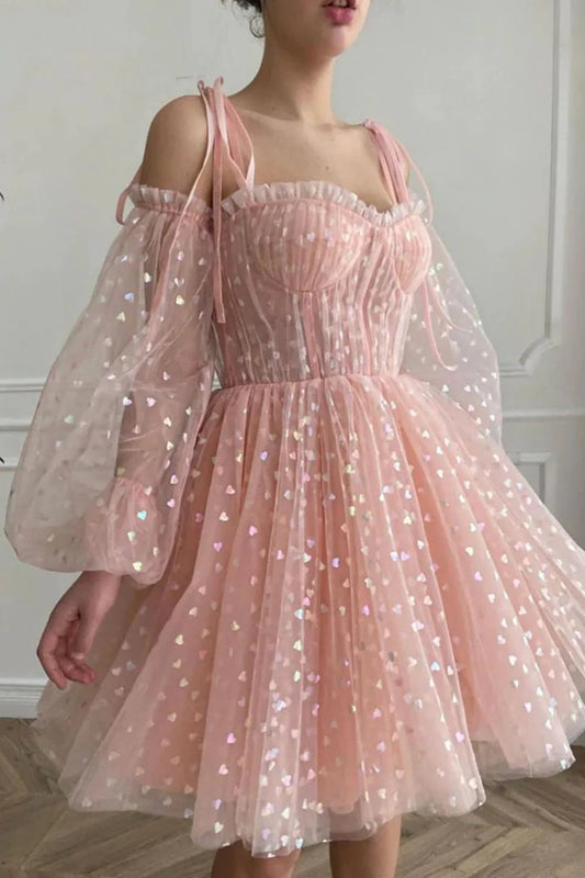 Vestidos de fiesta cortos/mini sin mangas con escote en forma de corazón y lentejuelas 