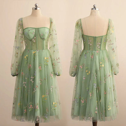Vestido de fiesta de manga larga con apliques y escote corazón en forma de A 
