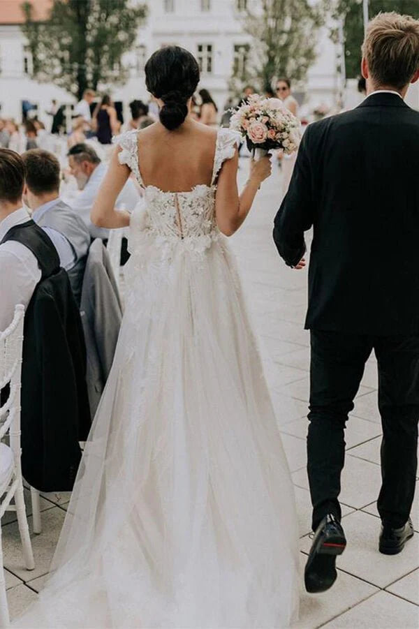 Vestidos de novia económicos de tul con escote en forma de corazón, mangas cortas y apliques 