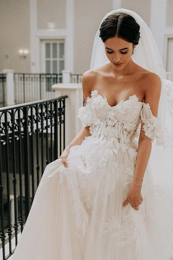 Vestidos de novia económicos de tul con escote en forma de corazón, mangas cortas y apliques 