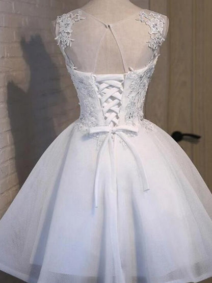 Side view of an A-Line Tulle Applique Short Homecoming Dress.
