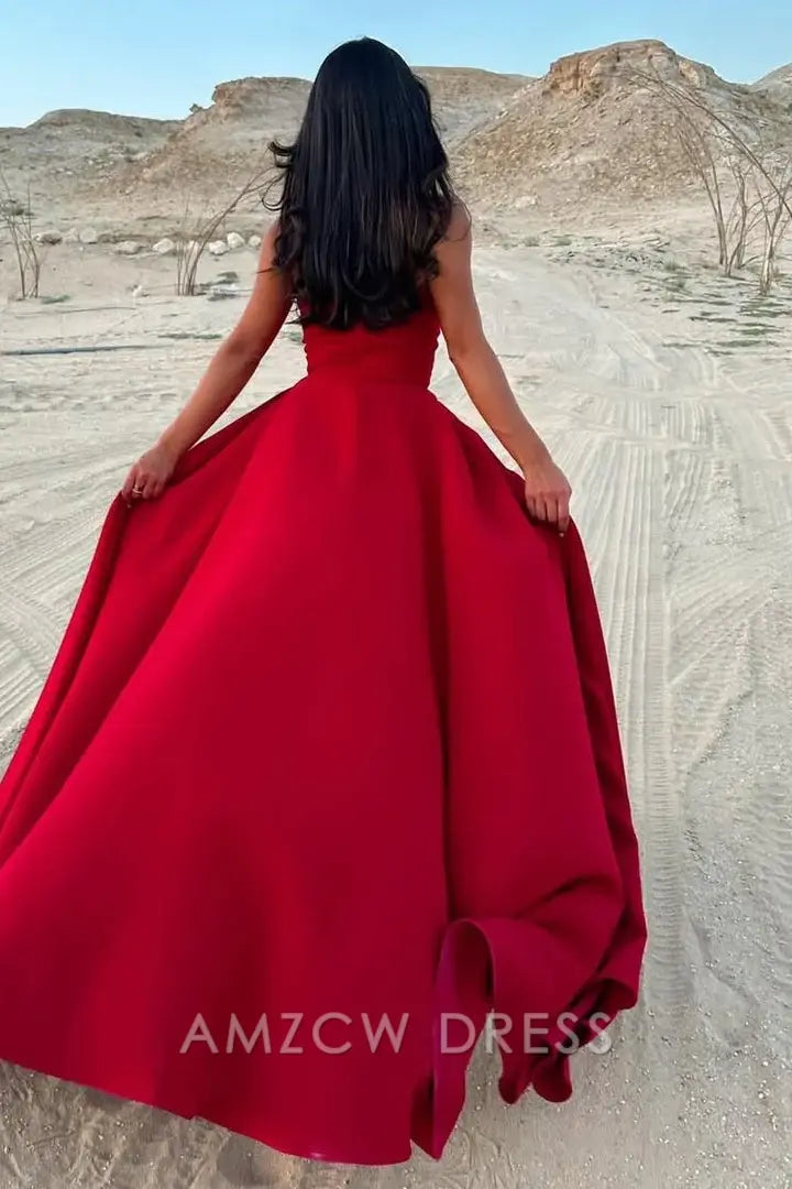 Vestido largo de fiesta formal Amzcw de satén plisado, sin tirantes, con escote redondo y corte A