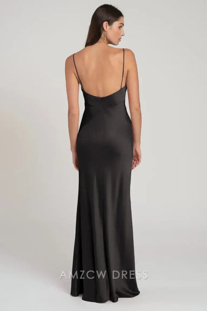 Vestido lencero elegante de satén negro con cuello vuelto de Amzcw - Vestidos formales largos ajustados con tirantes finos 