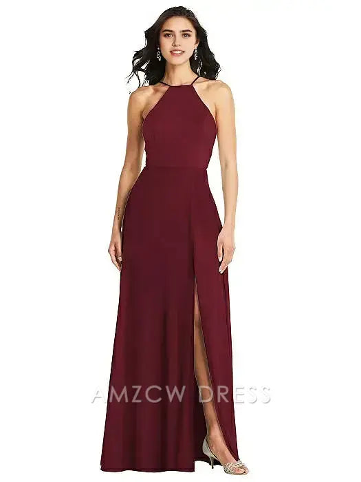 Elegante vestido largo burdeos con cuello halter y abertura lateral de Amzcw: un encanto sofisticado para ocasiones especiales. 