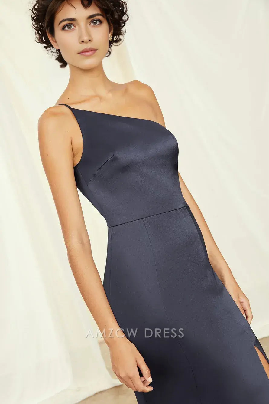 Elegante vestido de noche de satén Amzcw con un solo hombro y abertura lateral. 