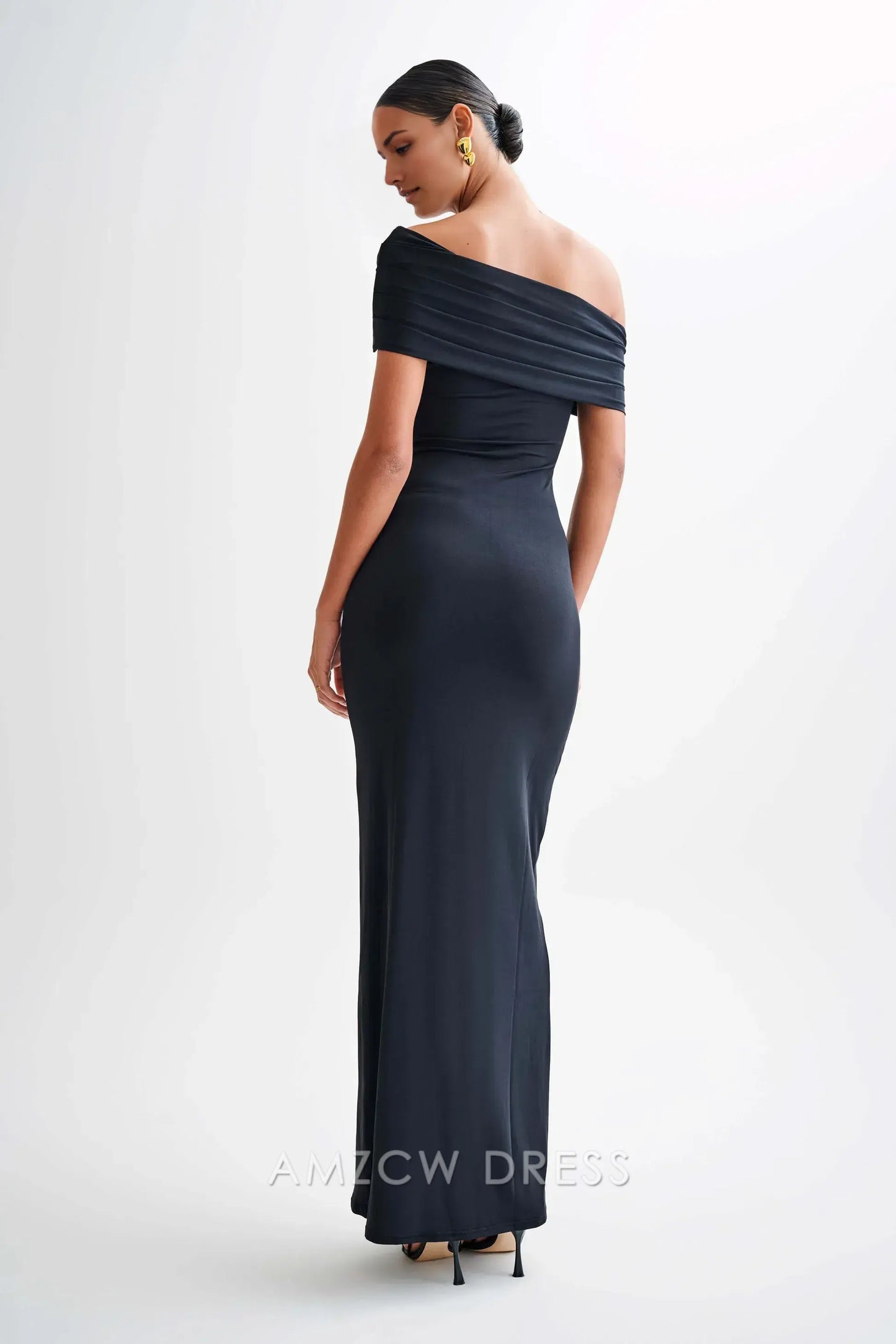 Amzcw Elegant Off - Shoulder Draped Maxi Dress with Fitted Silhouette: A Sultry Choice for Formal Events