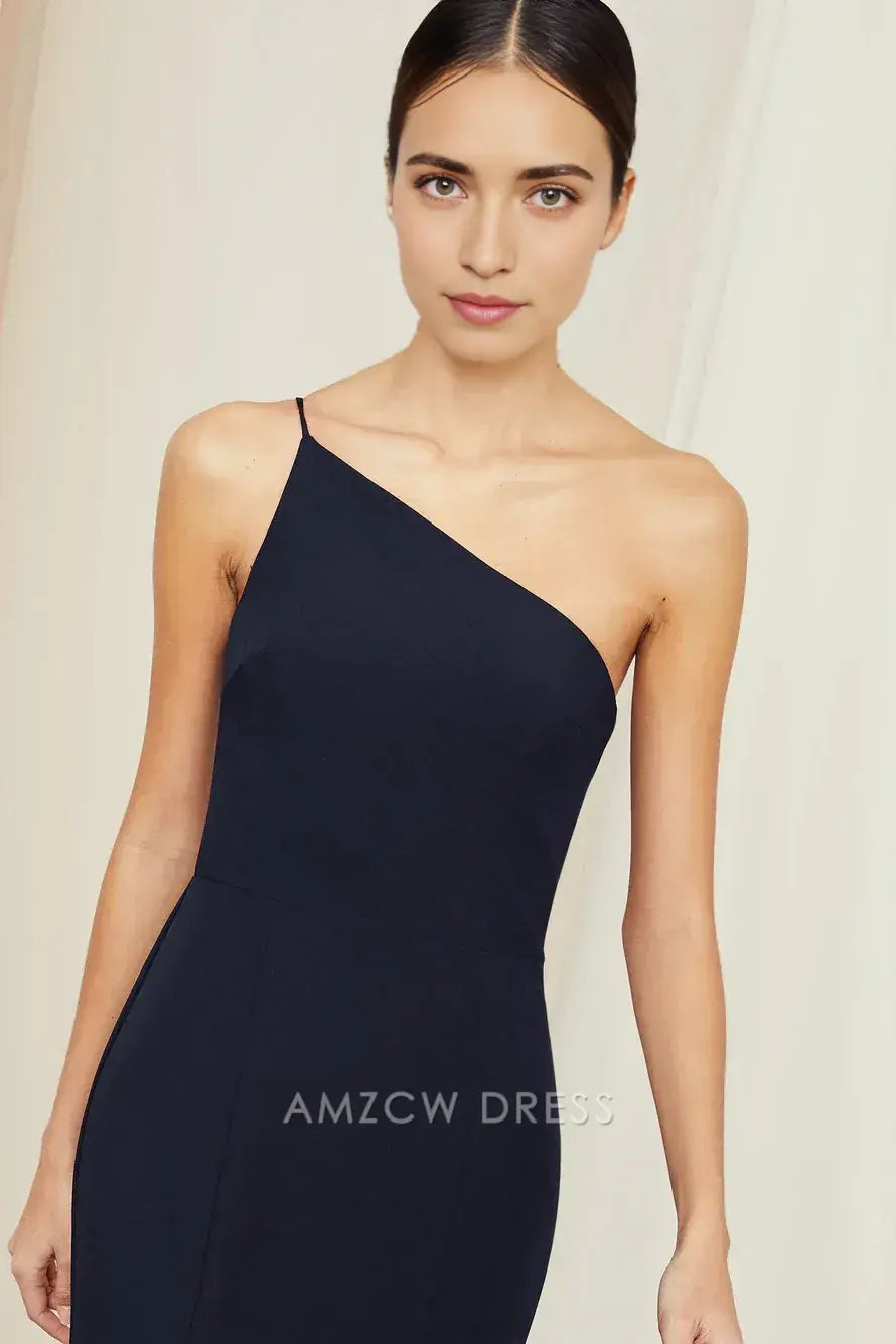 Vestido largo negro elegante de un solo hombro con abertura lateral de Amzcw. 