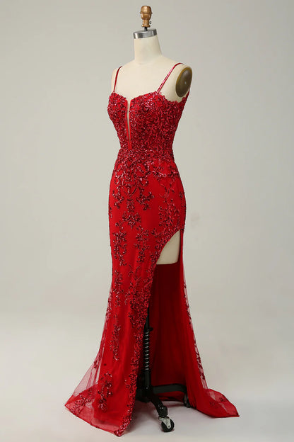 Vestido de fiesta largo de sirena con tirantes finos y lentejuelas negras y abertura frontal 