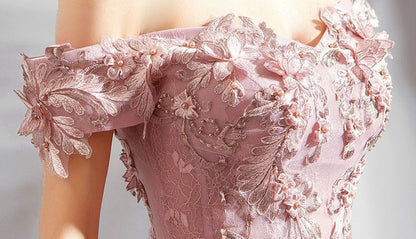 Ball Gown Pink Off the Shoulder Prom Dresses Lace Appliques Quinceanera Dresses