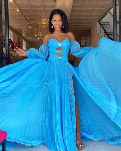 Charming A Line Sweetheart Chiffon Prom Dresses with slit beades