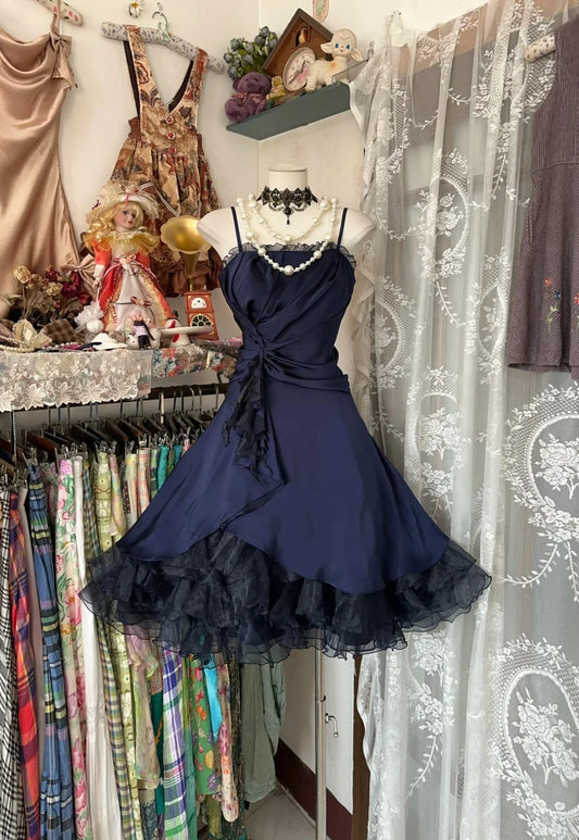 Chic Ruched Spaghetti-strap Bow-back Tulle-trim Mini Prom Dress