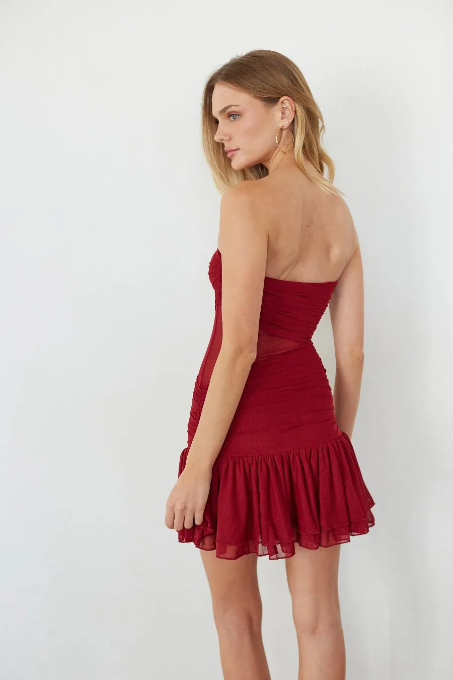 Chic Sheath Sweetheart Strapless Sleeveless Open Back Mini Homecoming Dresses