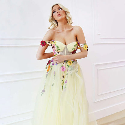 Vestidos de noche elegantes, largos, con escote en forma de corazón y cremallera.