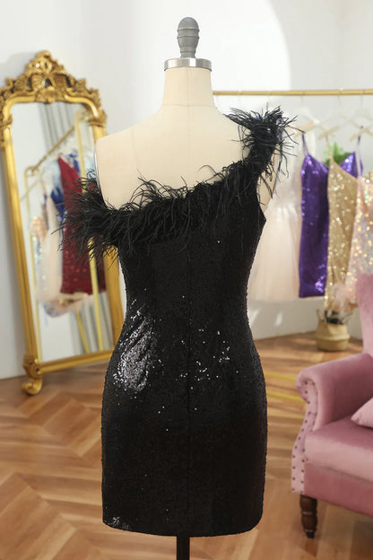 Hermosos vestidos de cóctel cortos de fiesta con plumas azules y lentejuelas de un solo hombro 