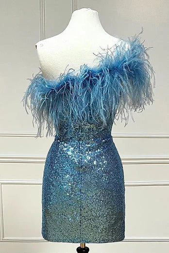 Hermosos vestidos de cóctel cortos de fiesta con plumas azules y lentejuelas de un solo hombro 