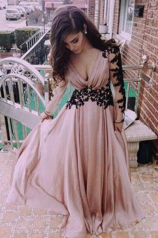 Vestido de fiesta de gasa negra y rosa con cuello en V y mangas largas con apliques 