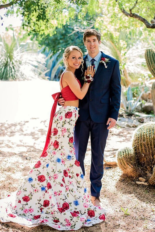 Elegante vestido de fiesta de dos piezas con escote corazón, tirantes finos y lazo floral rojo estilo sirena 
