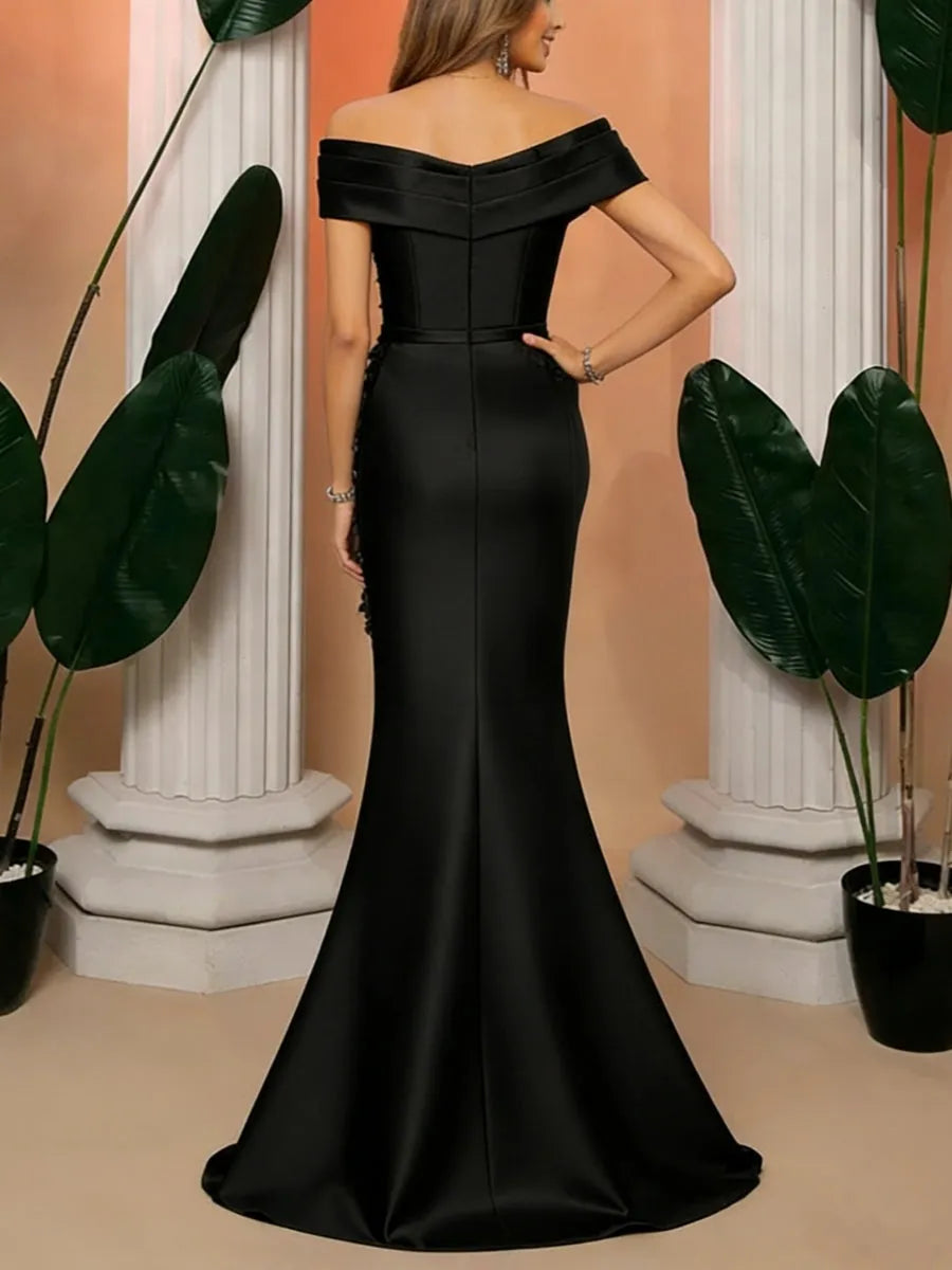 Elegant Mermaid Off-Shoulder Short-Sleeve Applique Back Train-Length Evening Dresses