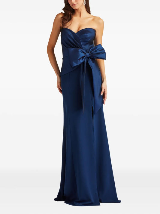 Elegant Navy Blue Satin Strapless Bow-Embellished Prom Dress