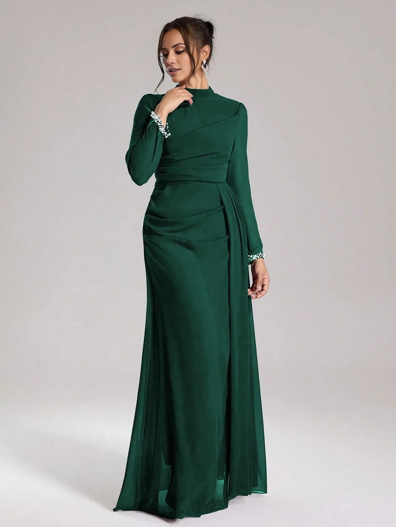 Elegant Sheath/Column High-Neck Long-Sleeve Embellished Chiffon Maxi Dress Prom Dress