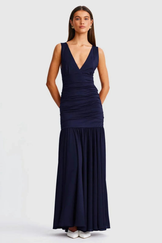 Elegant Trumpet V-Neck Sleeveless Ruched Zipper Back Long Prom Dresses