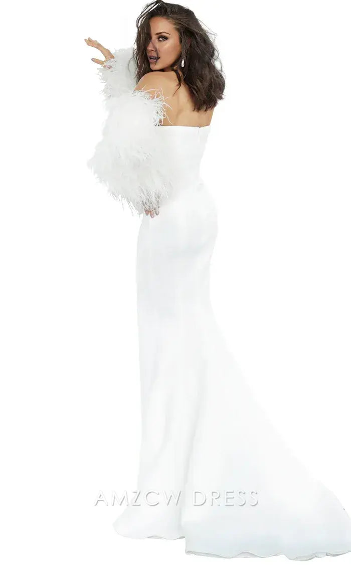 Elegant White Satin Strapless Feather-Trimmed Sleeve Mermaid Formal Gown Prom Dress（Without feather sleeves）