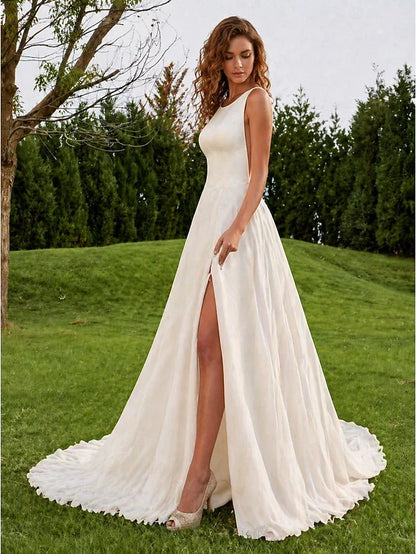 Elegant A-Line Boat Neck Sleeveless High Slit Ivory Floor-Length Prom Gown