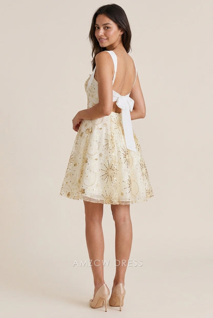 Elegant A-Line Square Neck Sparkling Sequin Cream Short Homecoming Dresses