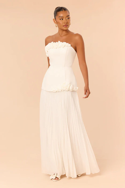 Elegant A-Line Strapless Floral Pleated Ivory Floor-Length Prom Dress Gown