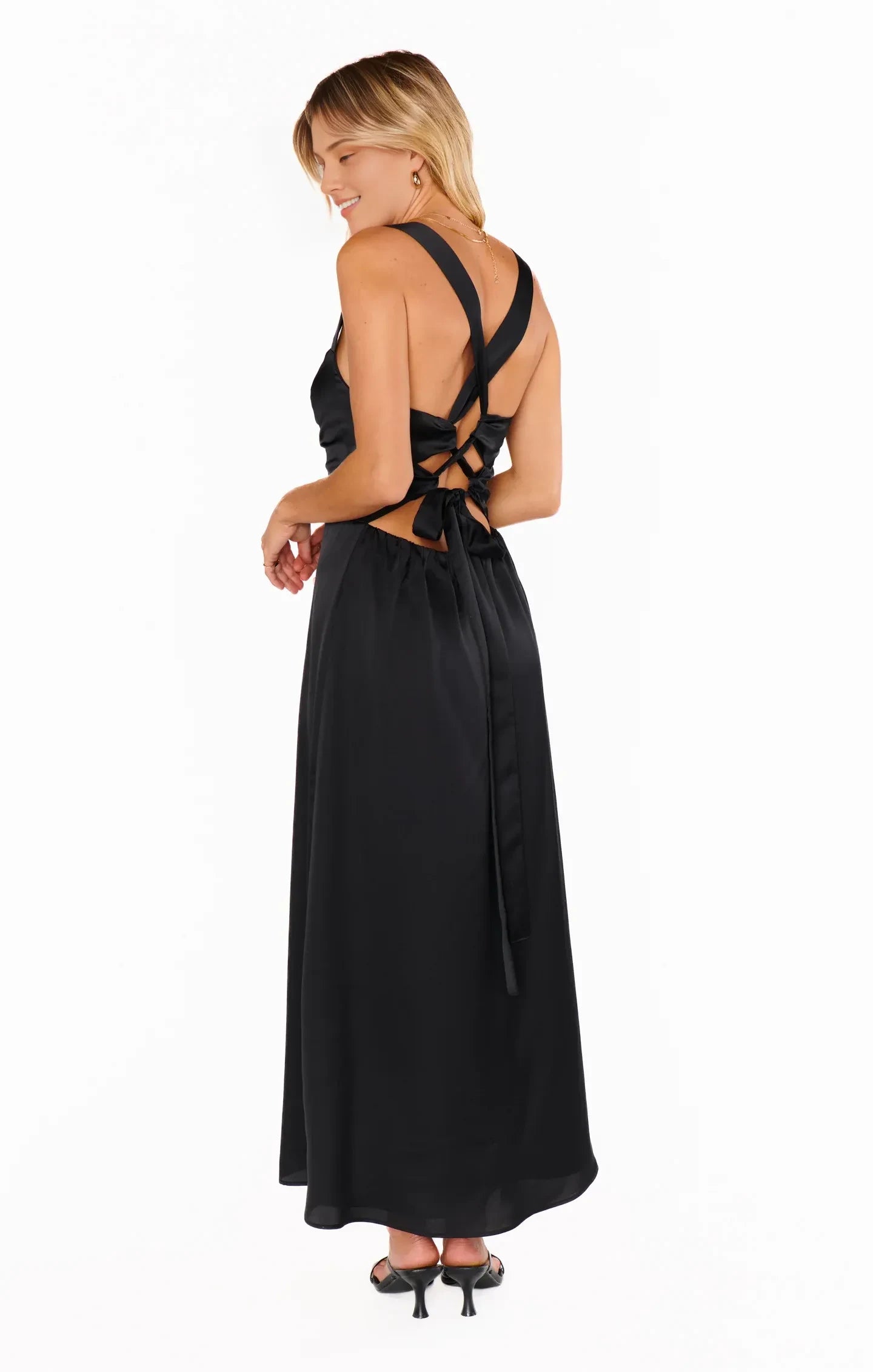 Elegant A-Line Sweetheart Sleeveless Backless Ruched Black Midi Prom Gown