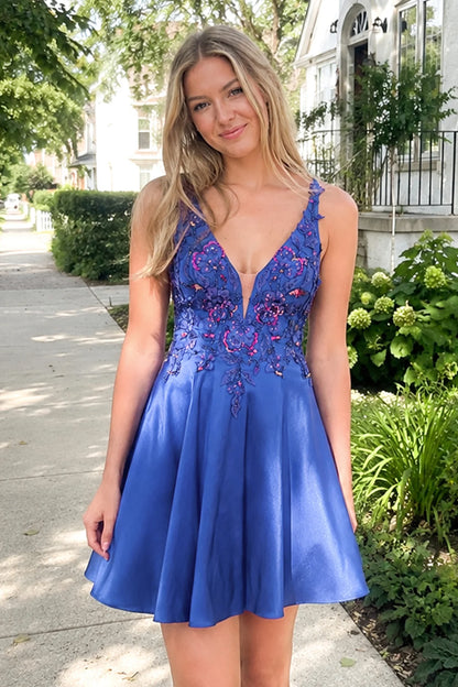 Elegant A-Line V-Neck Sequined Applique Royal Blue Short Homecoming Dresses