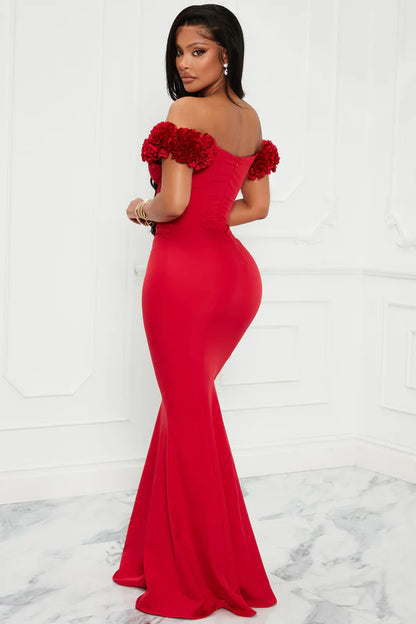 Elegant Mermaid Off-Shoulder Floral Applique Red Floor-Length Prom Dresses Women's Gown