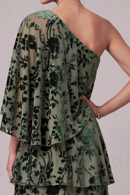 Elegant One-Shoulder Cape-Sleeve Tiered Green Maxi Mother Of The Bride Dresses