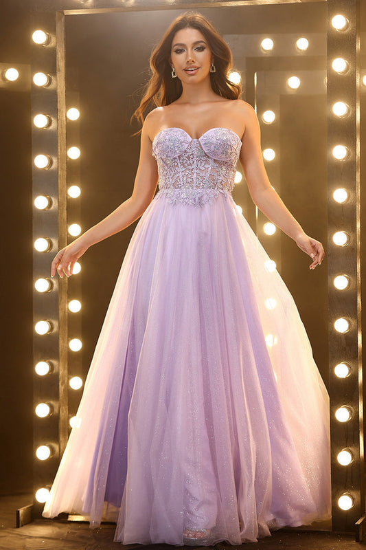 Enchanting Lace Appliqué Ball Gown Strapless Sweetheart Neck Floor-Length Prom Dress for Women
