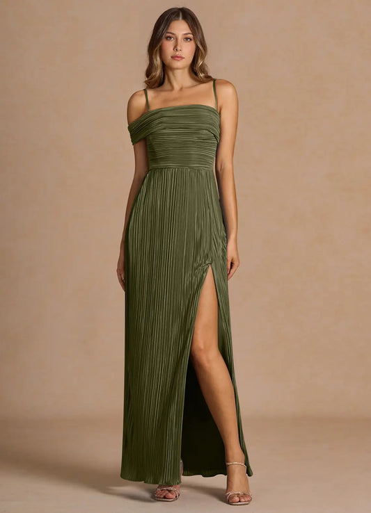 Green Off Shoulder Pleated Prom Dress with Side Slit and Floor Length Silhouette for Formal Events and Evening Occasions
